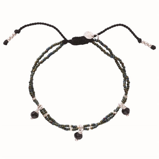 Honor Black Onyx Armband